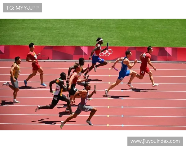 十五运会女子4x100米自由泳接力，强队云集竞争白热化。